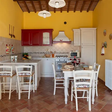 Peruccio Gioiello Villa
